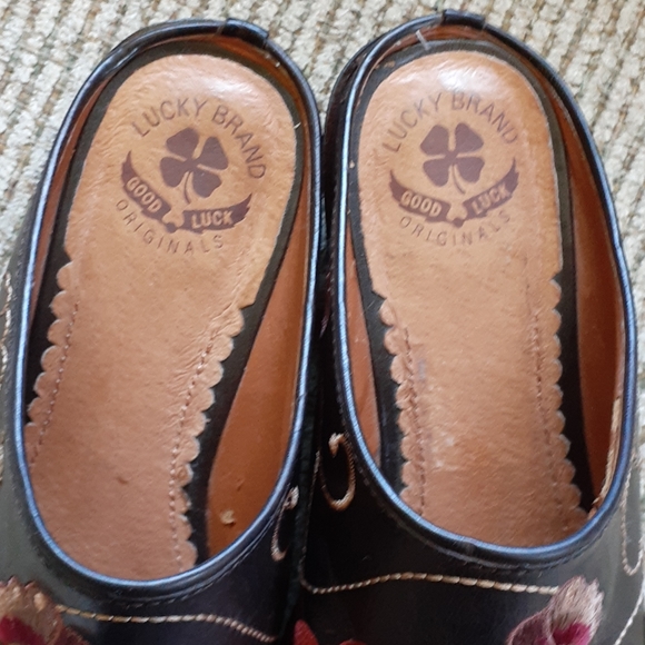 Lucky Brand Shoes - Picture 5 of 9